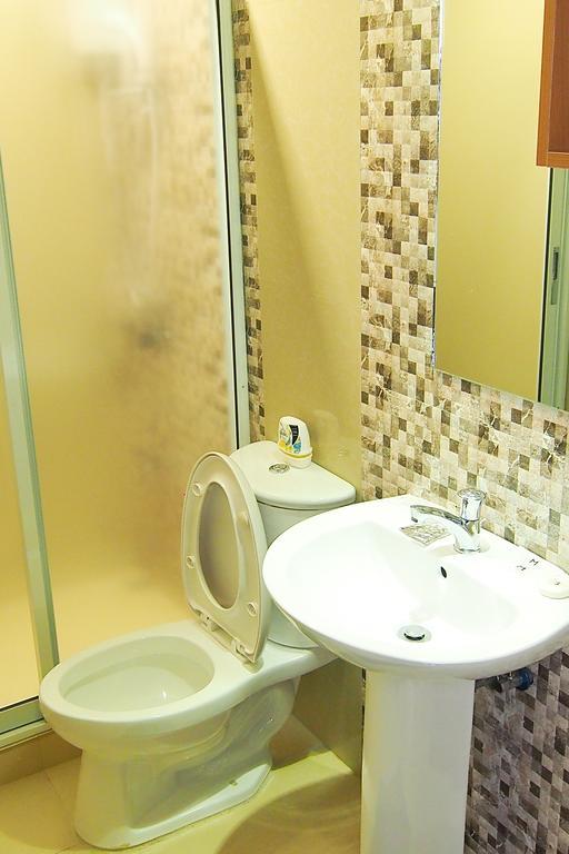 Marton Suites Davao Exterior photo