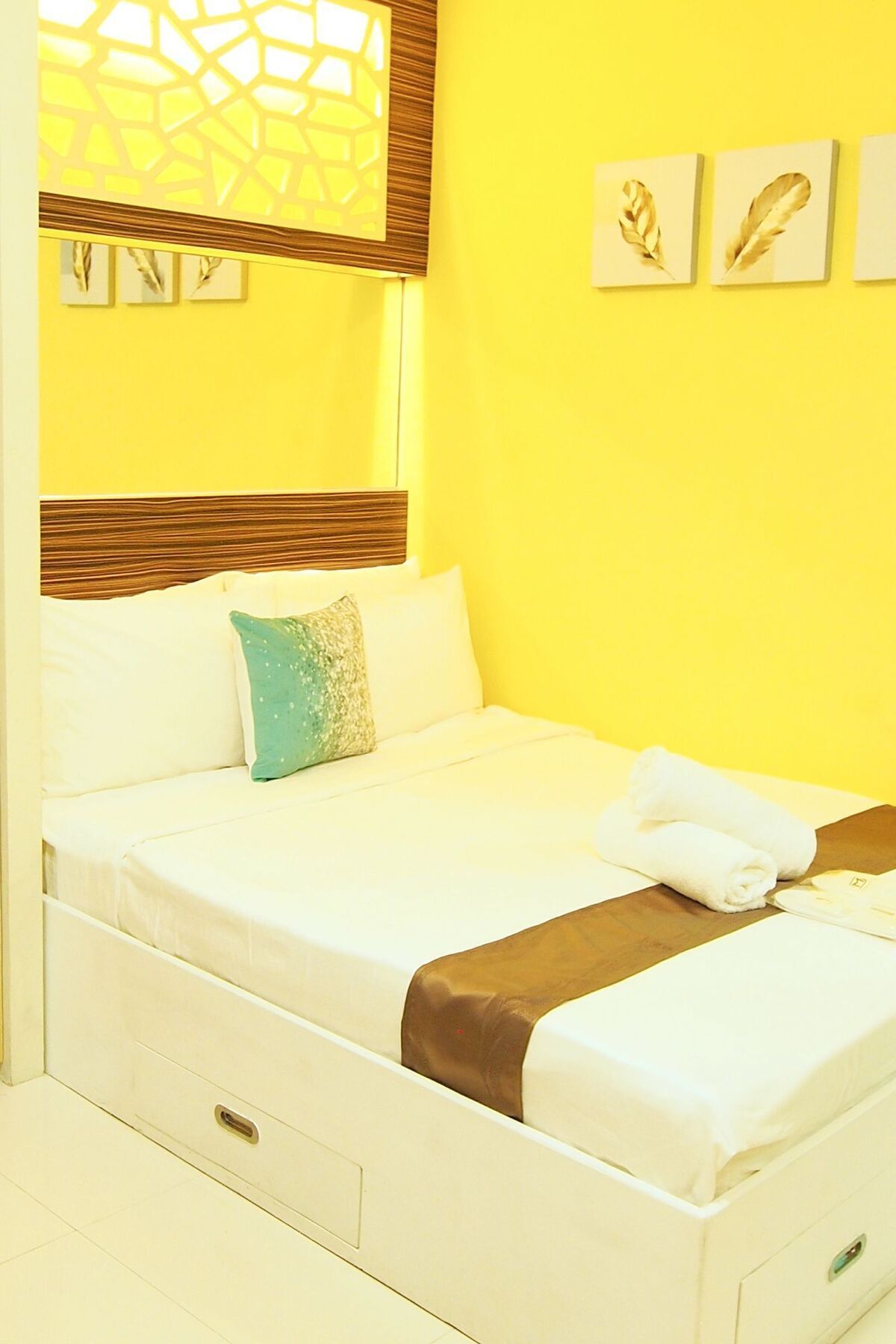 Marton Suites Davao Exterior photo