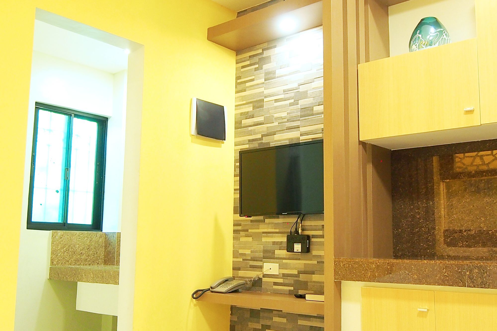Marton Suites Davao Exterior photo
