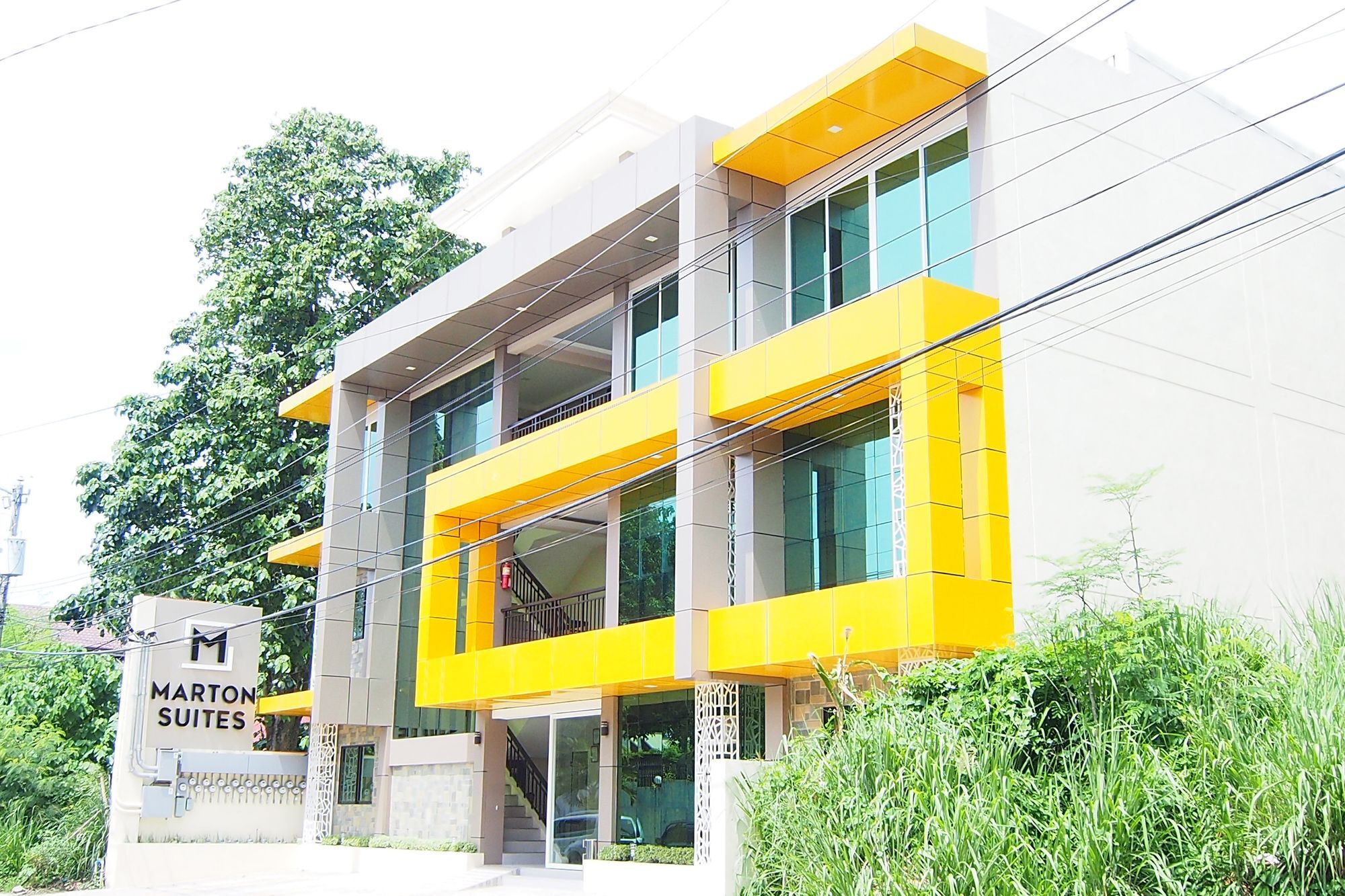 Marton Suites Davao Exterior photo